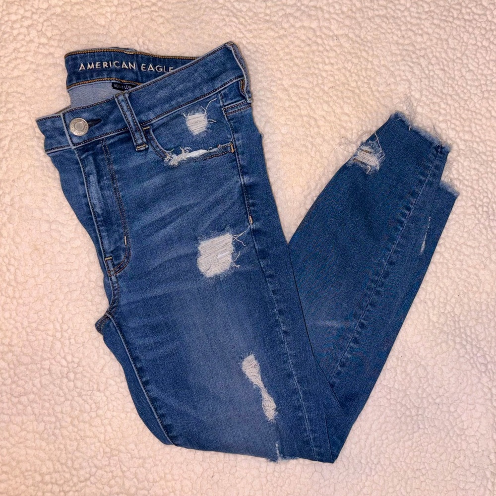 American Eagle Outfitters distressed ripped Hi Rise jegging Jean Crop 6 SHORT